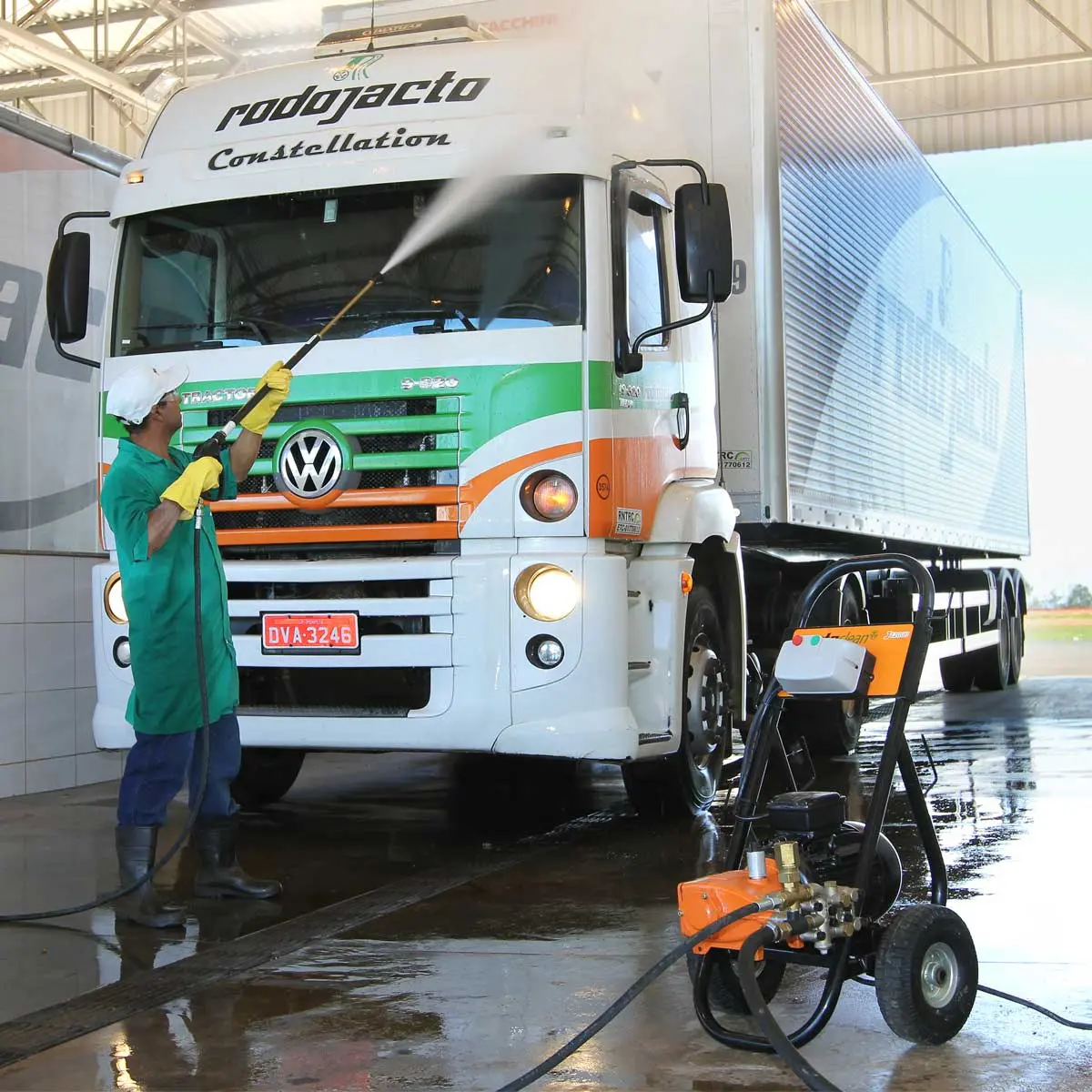 Lavadora de Alta Pressão J12000 3000 psi 7,5 cv Trifásica 220 V Jacto