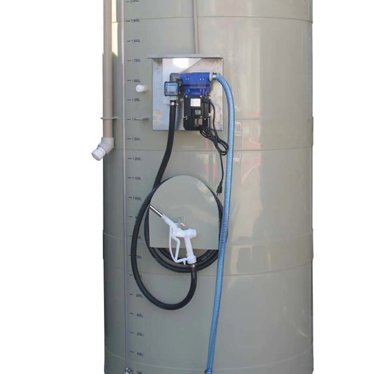 Tanque PEAD 3000L com Kit Arla 32 Bremen 220V 35L/min